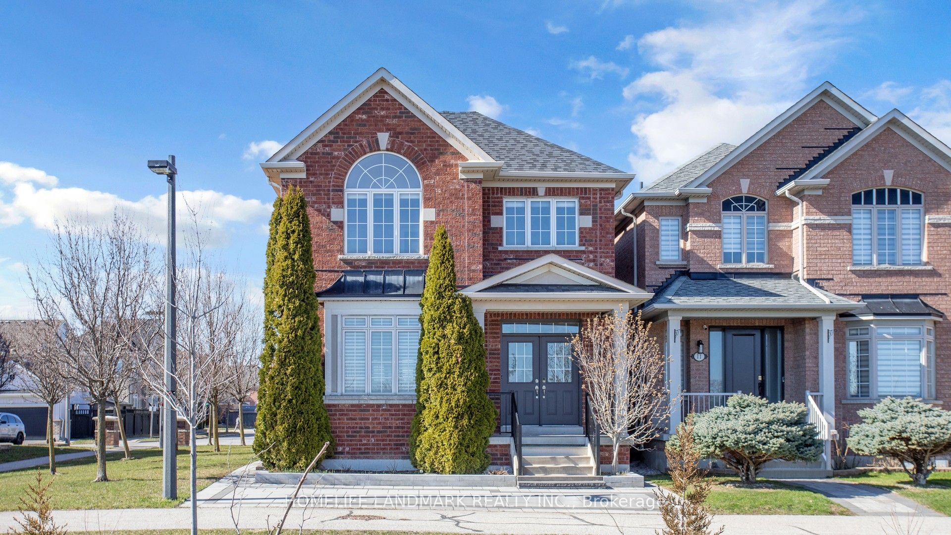 13 Woodway Lane