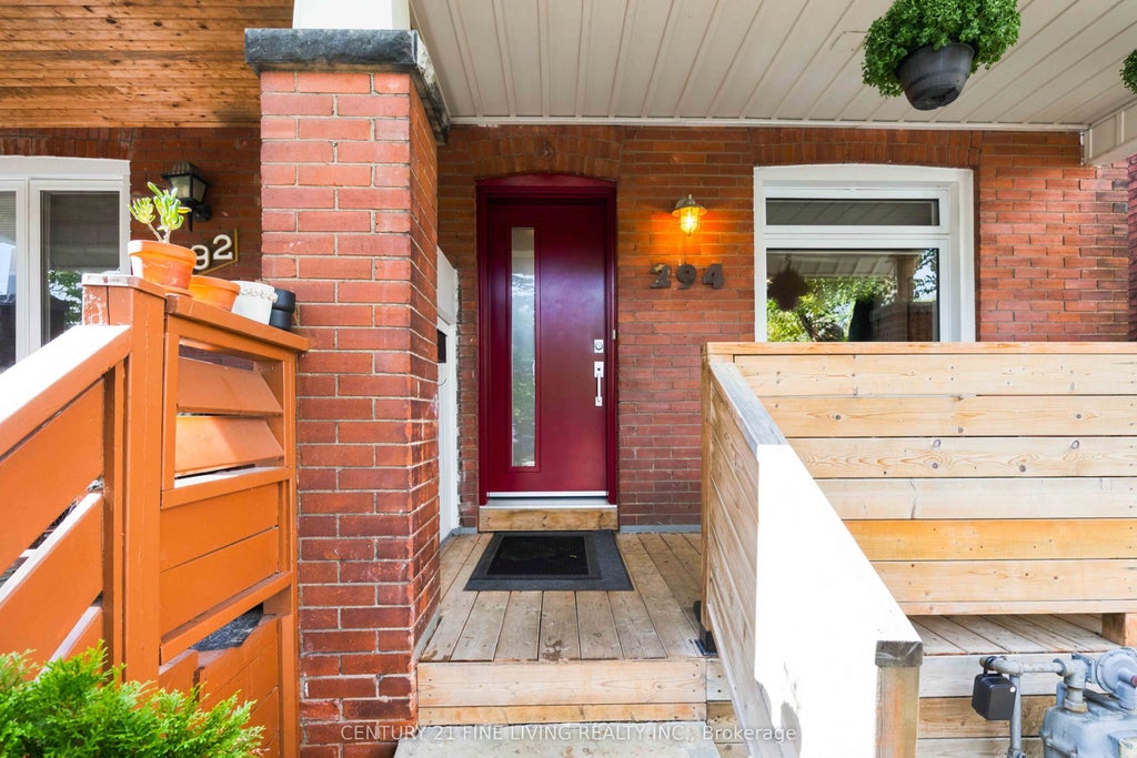 Photo of 294 Gainsborough Road, Toronto, ON M4L 3C6 (MLS # E13756126)