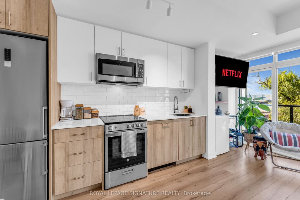 Photo of 1195 The Queensway N/A #317, Toronto, ON M8Z 1R6 (MLS # W13265070)