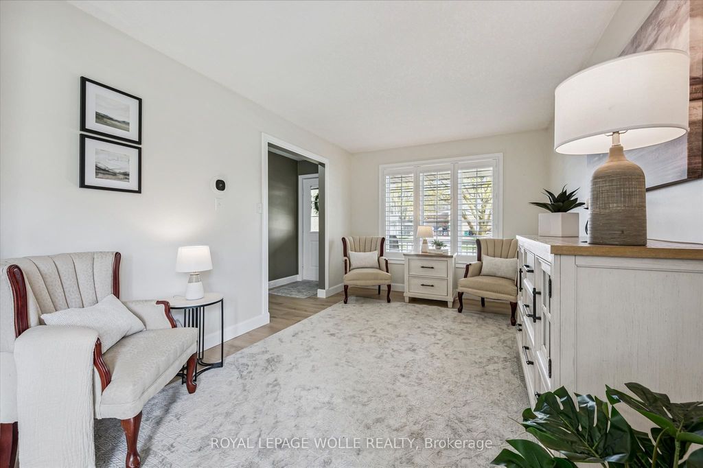 Photo of 33 Kingfisher Drive, Woolwich, ON N3B 3K4 (MLS # X13078788)
