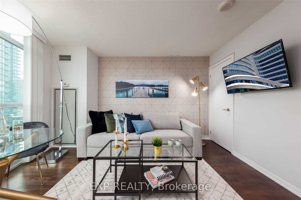 Photo of 215 Fort York Boulevard #1206, Toronto, ON M5V 4A2 (MLS # C12481585)