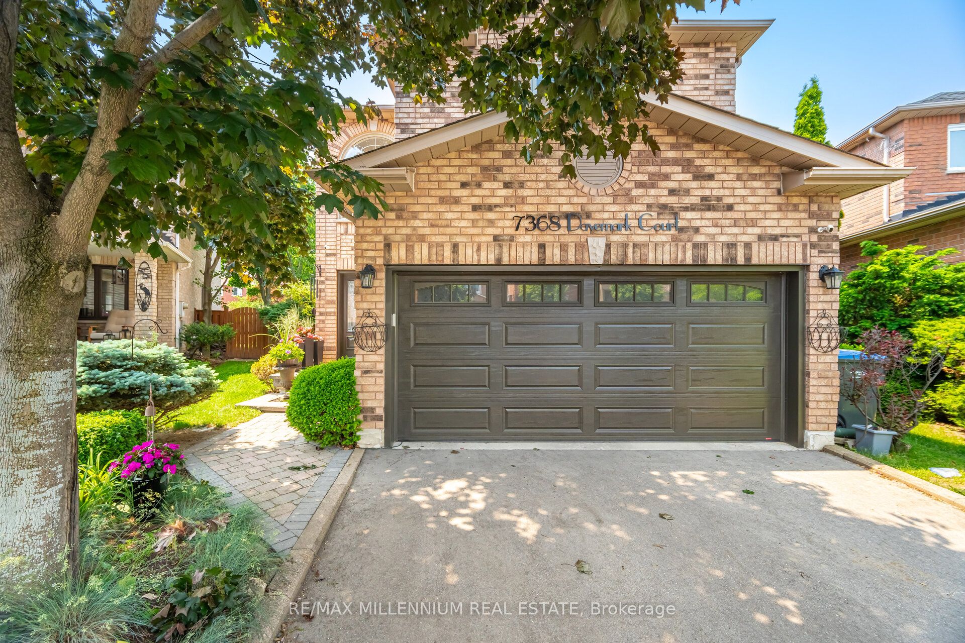 7368 Davemark Court