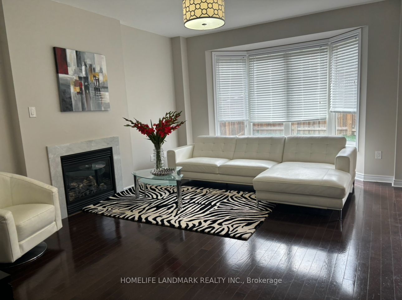 49 Holst Avenue