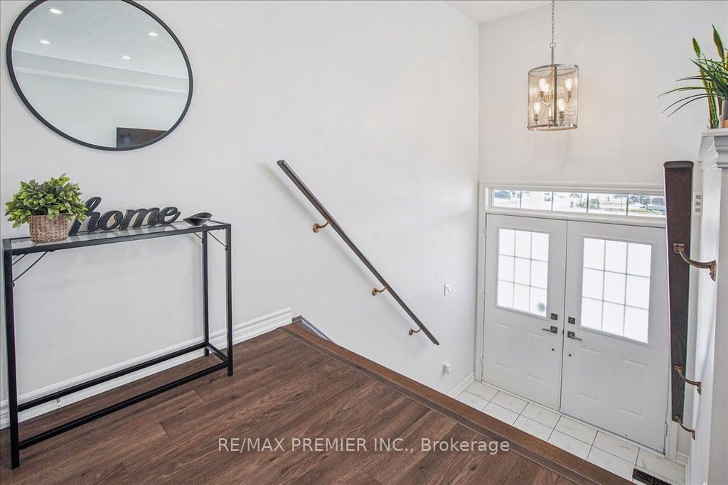 Photo of 149 Taucar Gate, Bradford West Gwillimbury, ON L3Z 0V7 (MLS # N12996330)