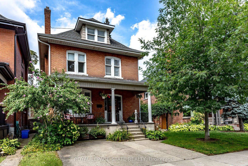 Photo of 24 Fairleigh Crescent, Hamilton, ON L8M 2K9 (MLS # X13760272)