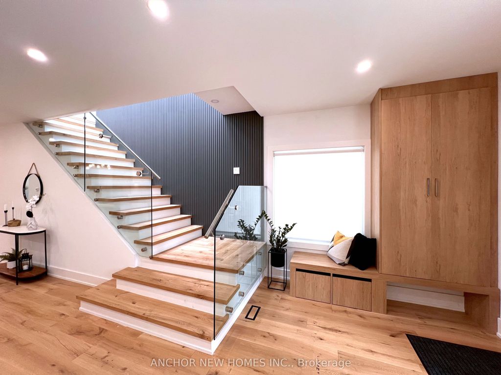 Photo of 257 Chisholm Avenue, Toronto, ON M4C 4W5 (MLS # E12497952)