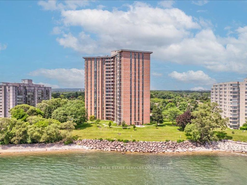 Photo of 5250 Lakeshore Road #708, Burlington, ON L7L 5L2 (MLS # W12752566)