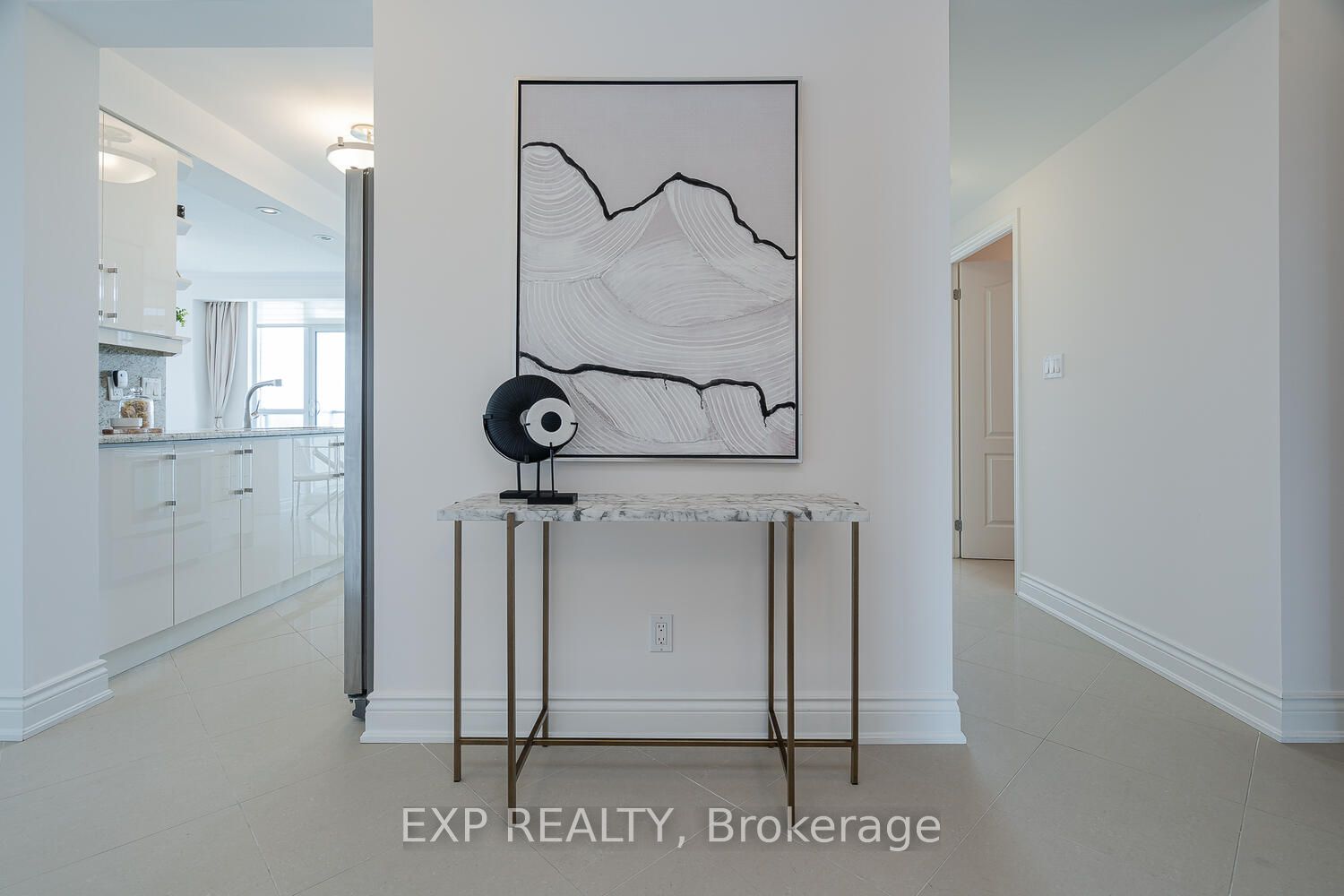 88 Promenade Circle 1205