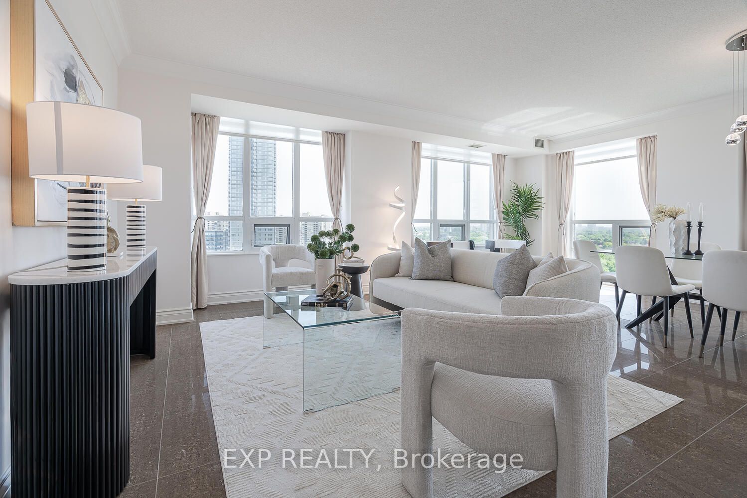 88 Promenade Circle 1205