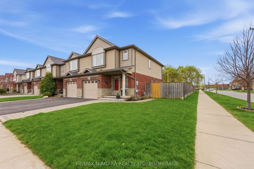 Photo of 4892 Adam Court, Lincoln, ON L0R 1B3 (MLS # X13079844)