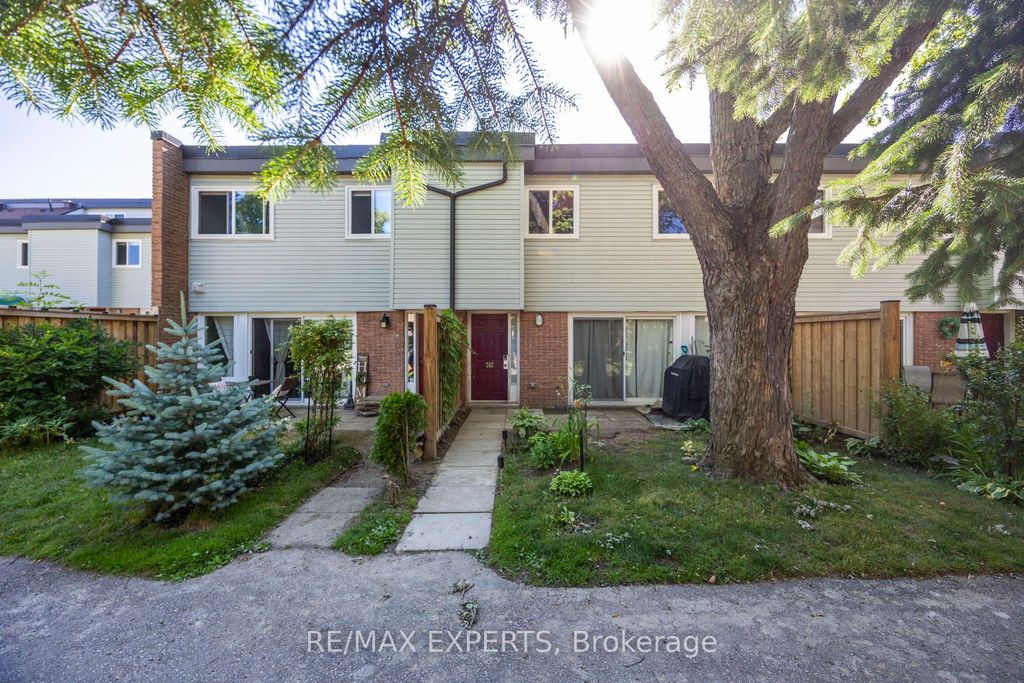 Photo of 242 Milestone Crescent, Aurora, ON L4G 3M2 (MLS # N12657912)