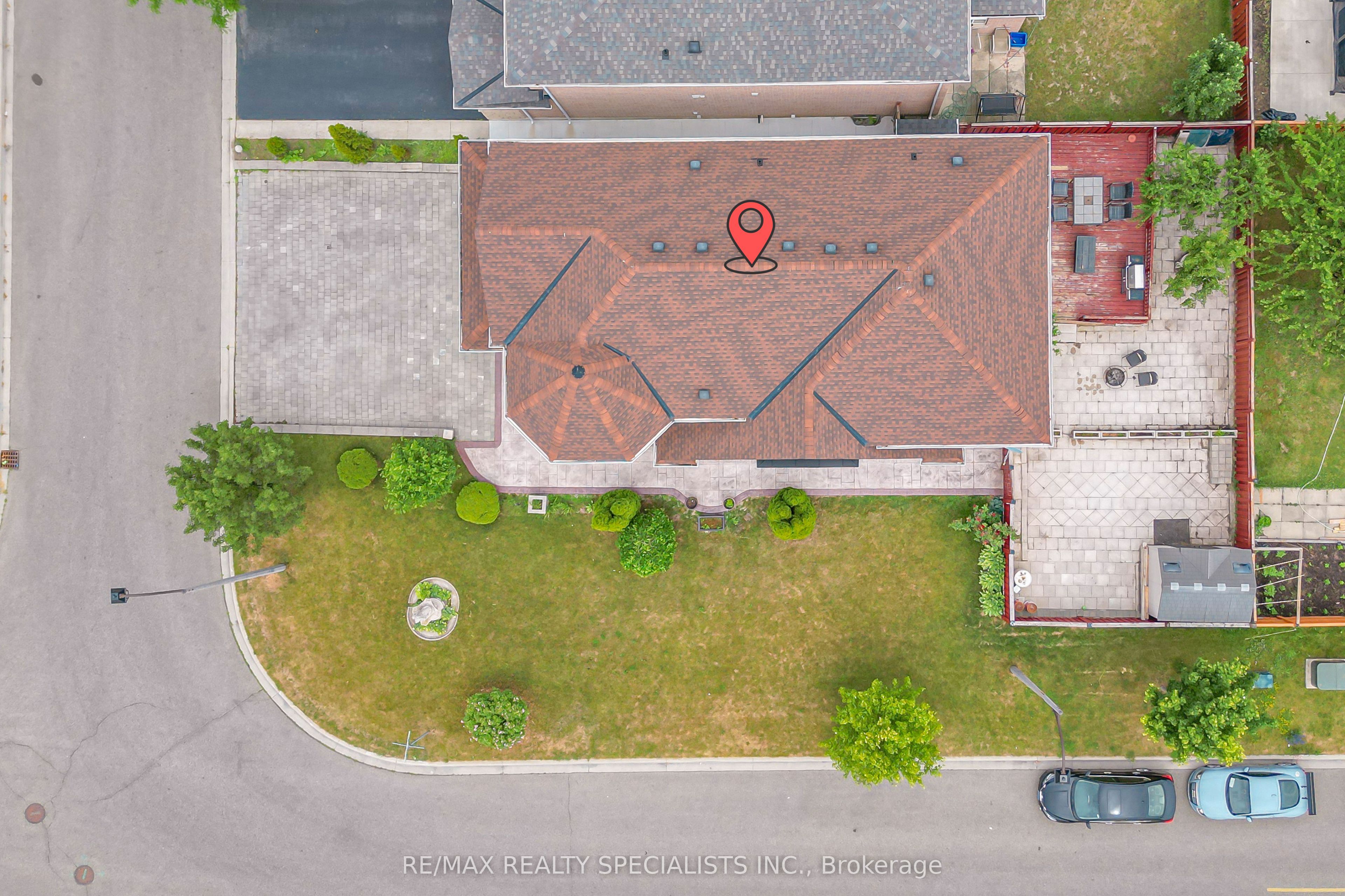 72 Village Lake Crescent BSMT