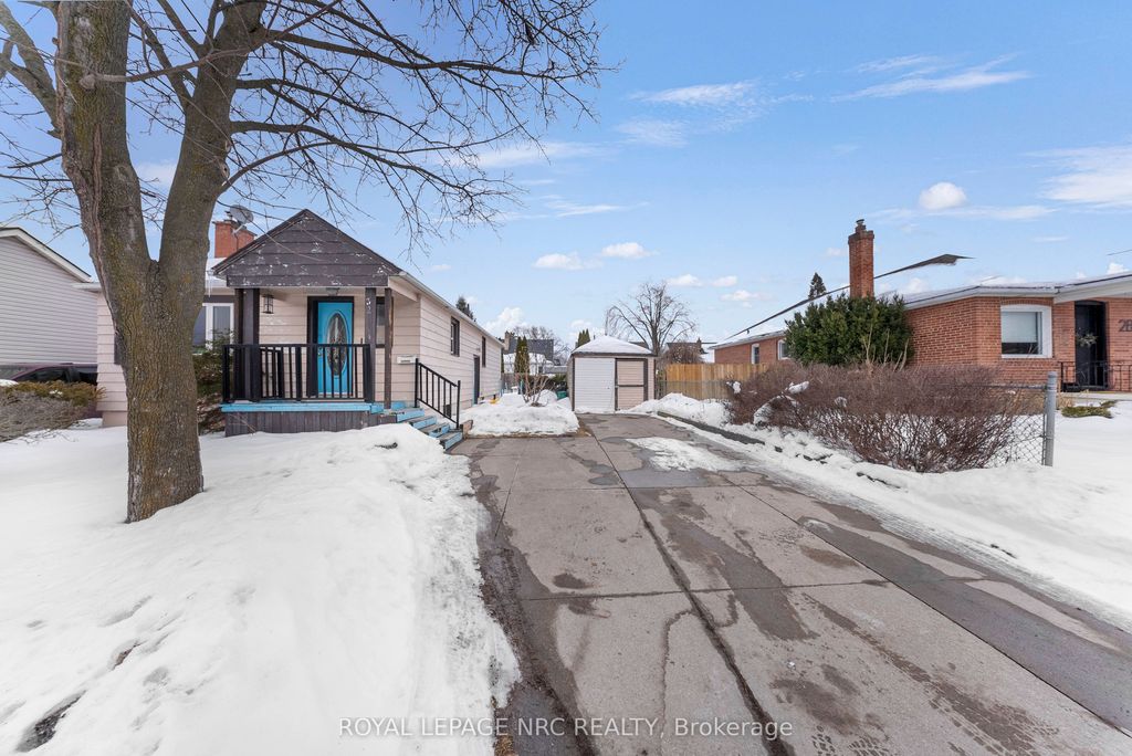 Photo of 32 Ambrose Street, St. Catharines, ON L2S 2K7 (MLS # X13038744)