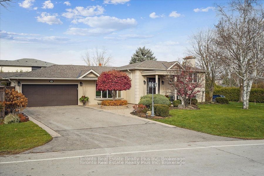 10 Sevilla Boulevard