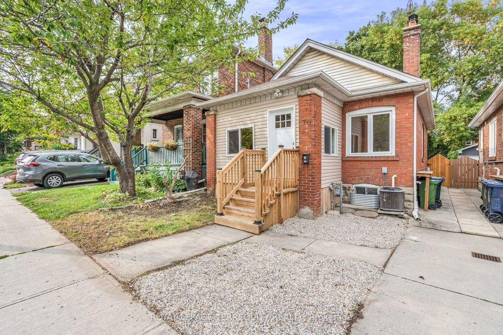 Photo of 78 Lawrence Avenue W, Toronto, ON M5M 1A6 (MLS # C12422987)