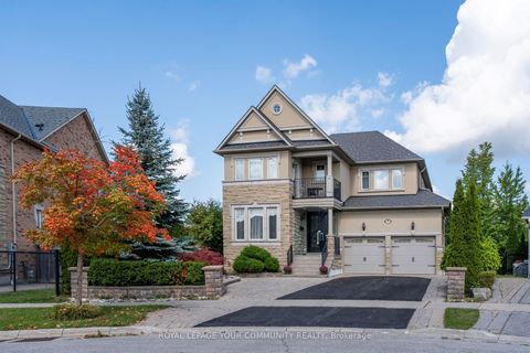 35 VANDERVOORT Drive Richmond Hill ON L4E 0C7