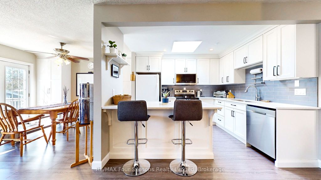 Photo of 74 Telfer Road, Collingwood, ON L9Y 4S2 (MLS # S12966658)