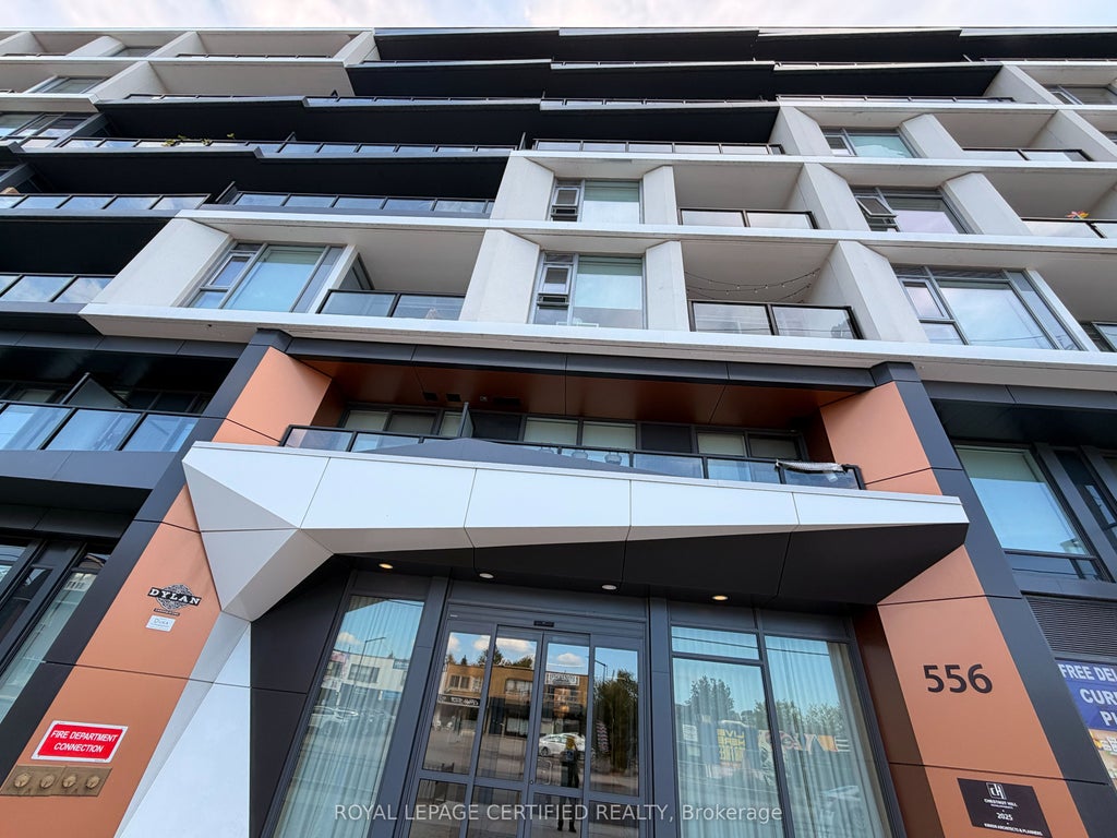 Photo of 556 Marlee Avenue #405, Toronto, ON M6B 0B1 (MLS # W13715350)