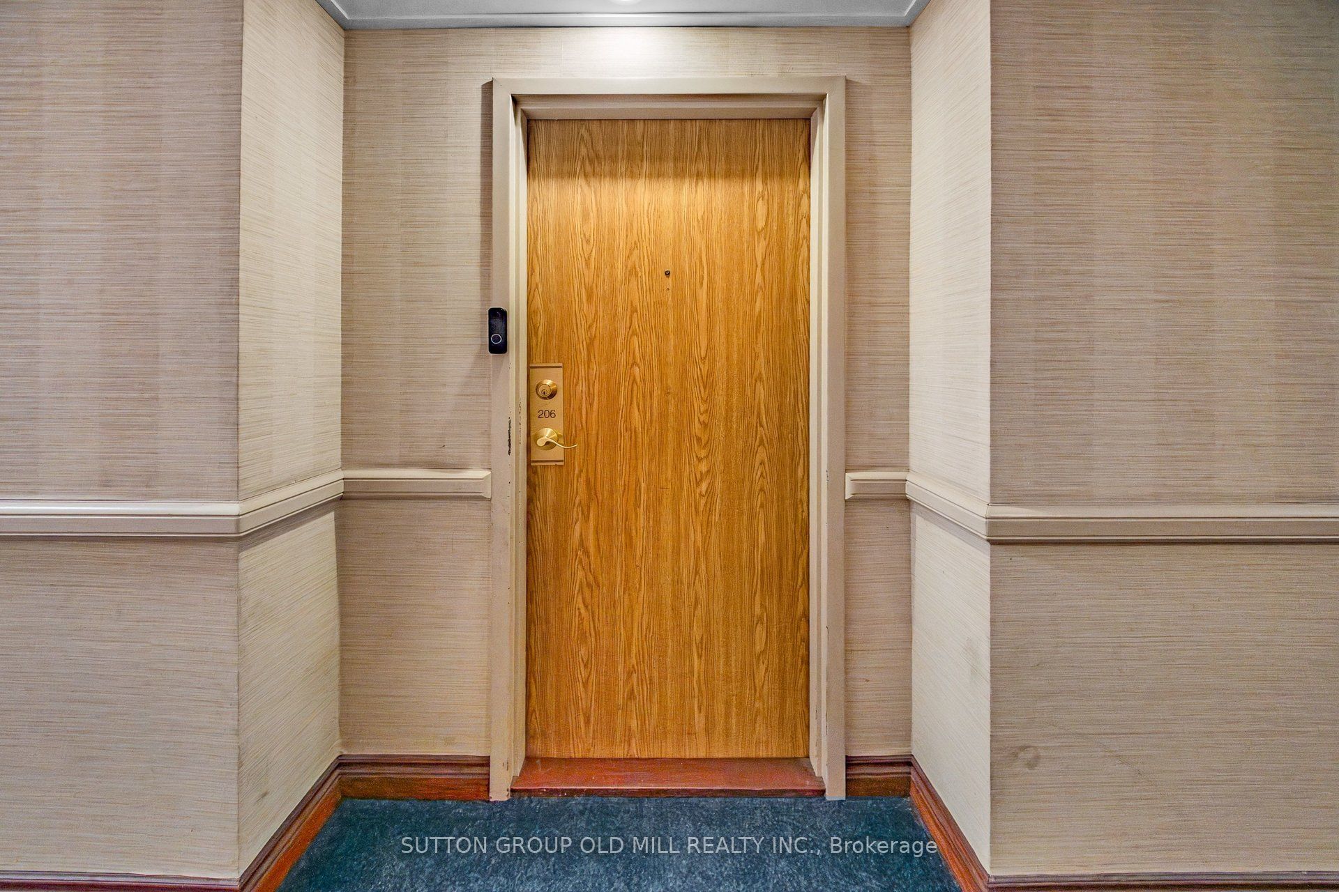 1360 Rathburn Road E 206