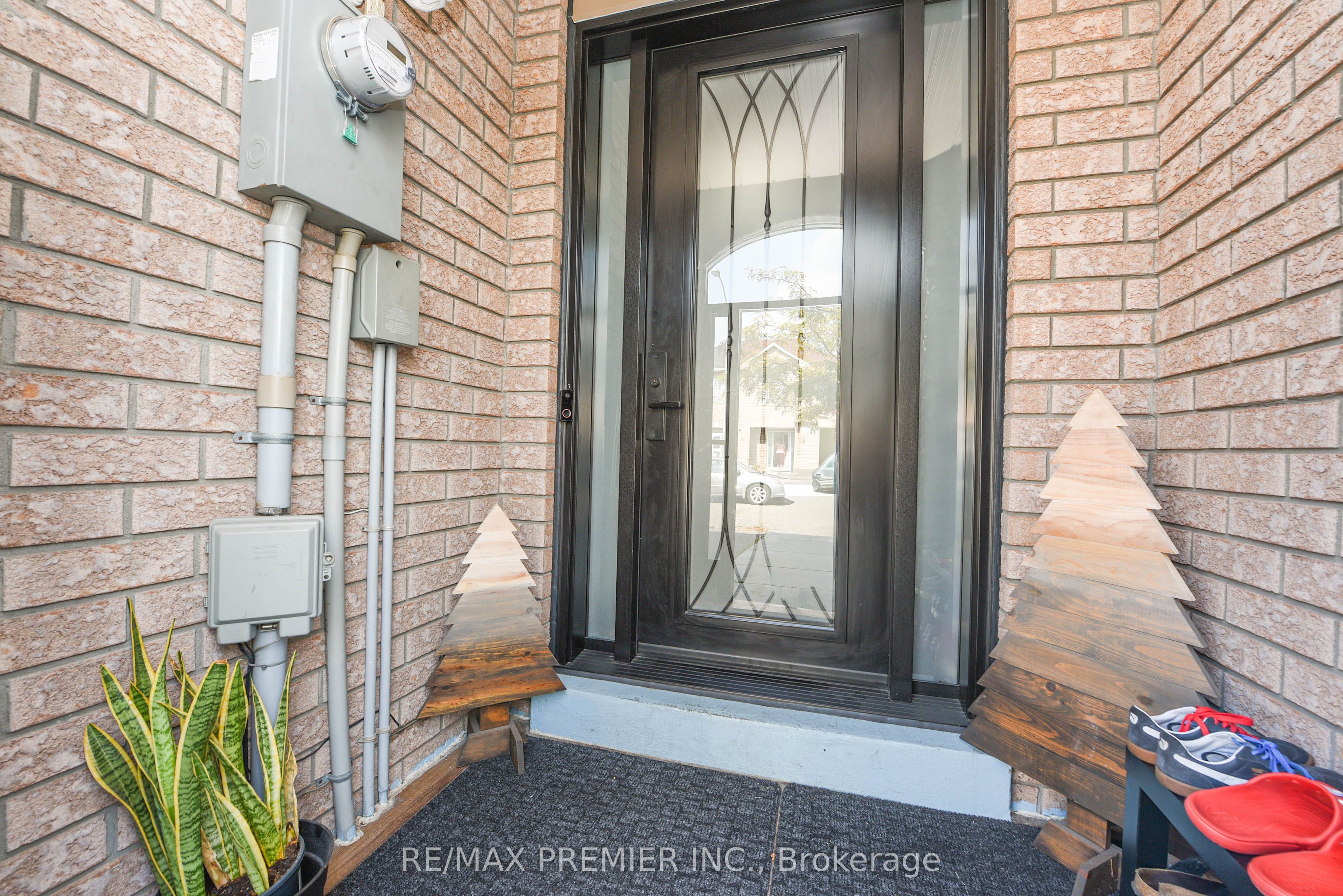 15D View Green Crescent