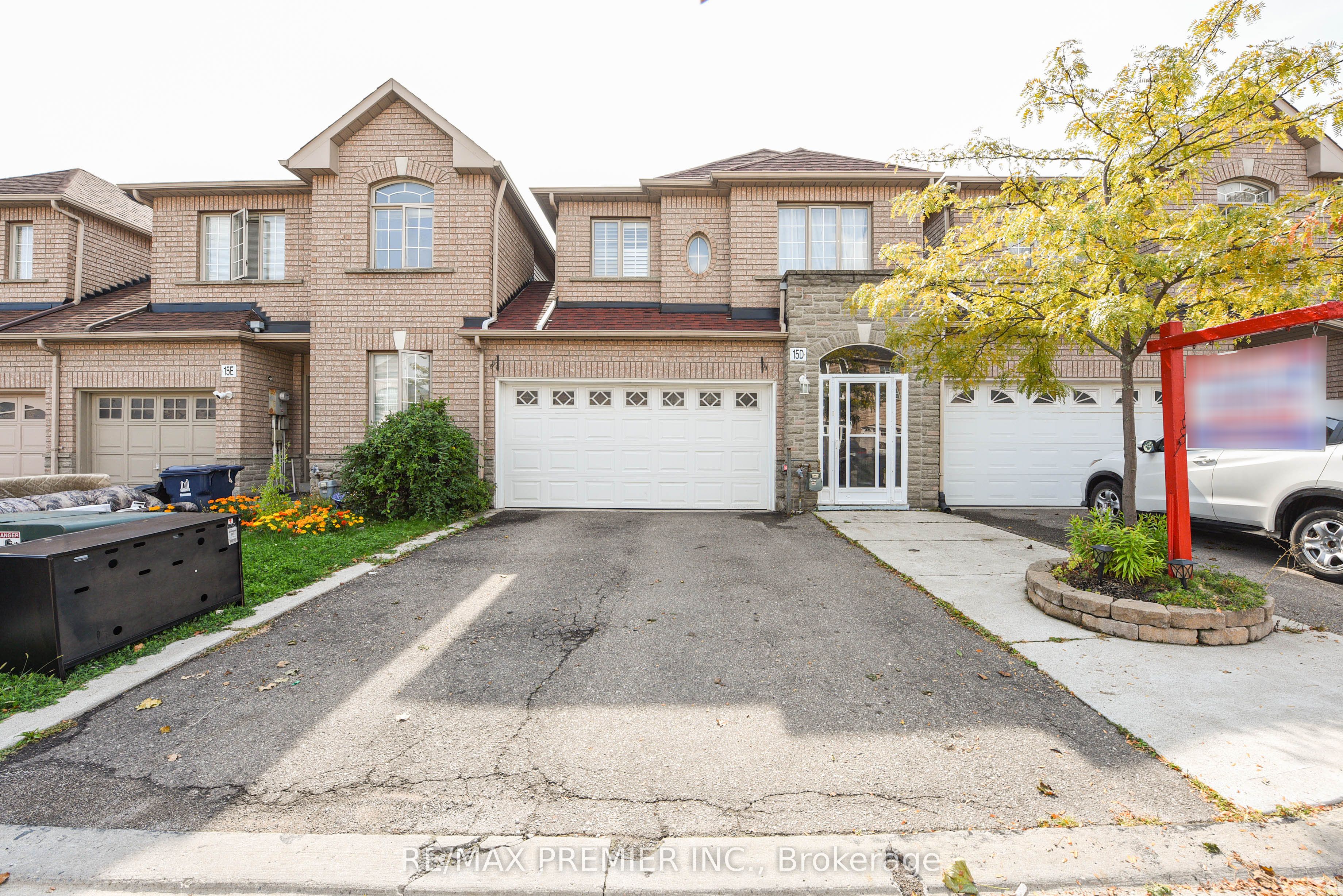 15D View Green Crescent