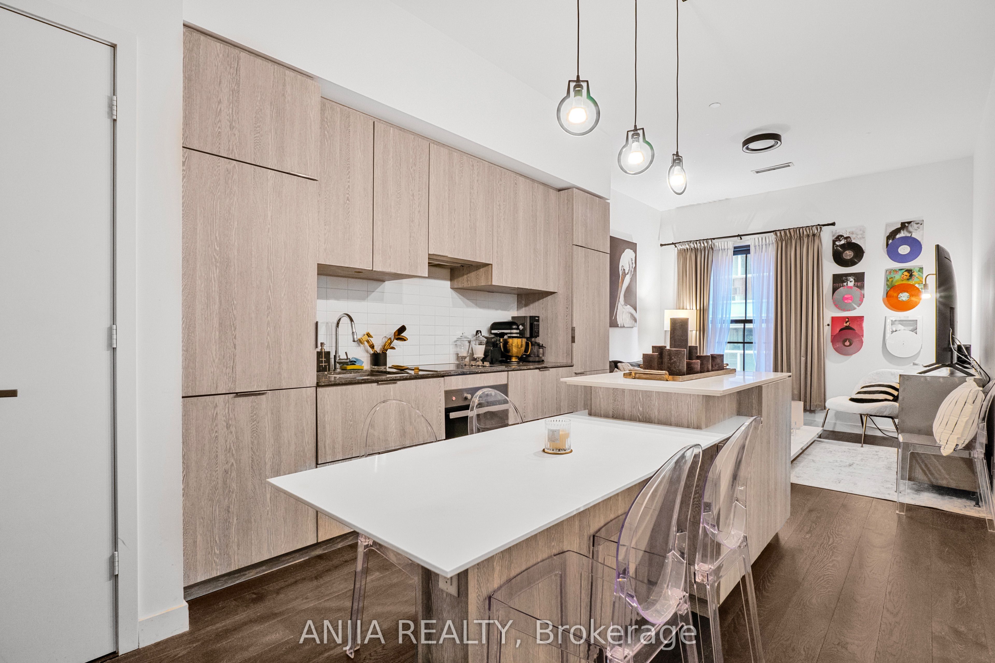 5 St Joseph Street 414
