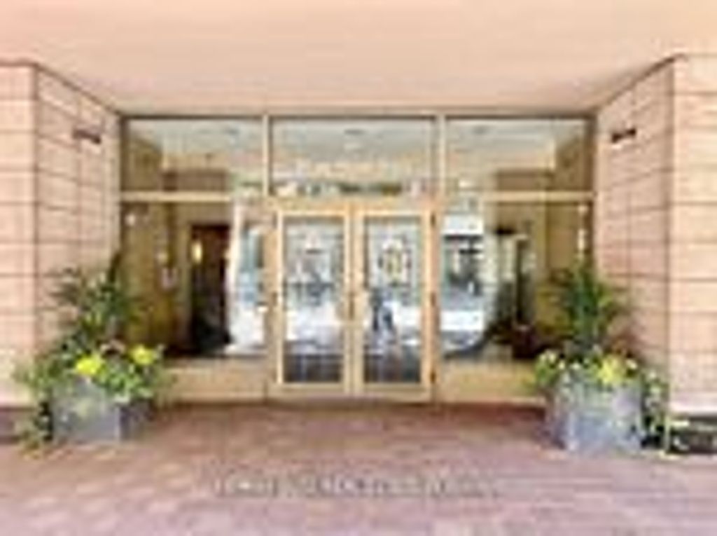 Photo of 92 King Street E #612 &amp; LB 46, Toronto, ON M5C 2V8 (MLS # C13095646)