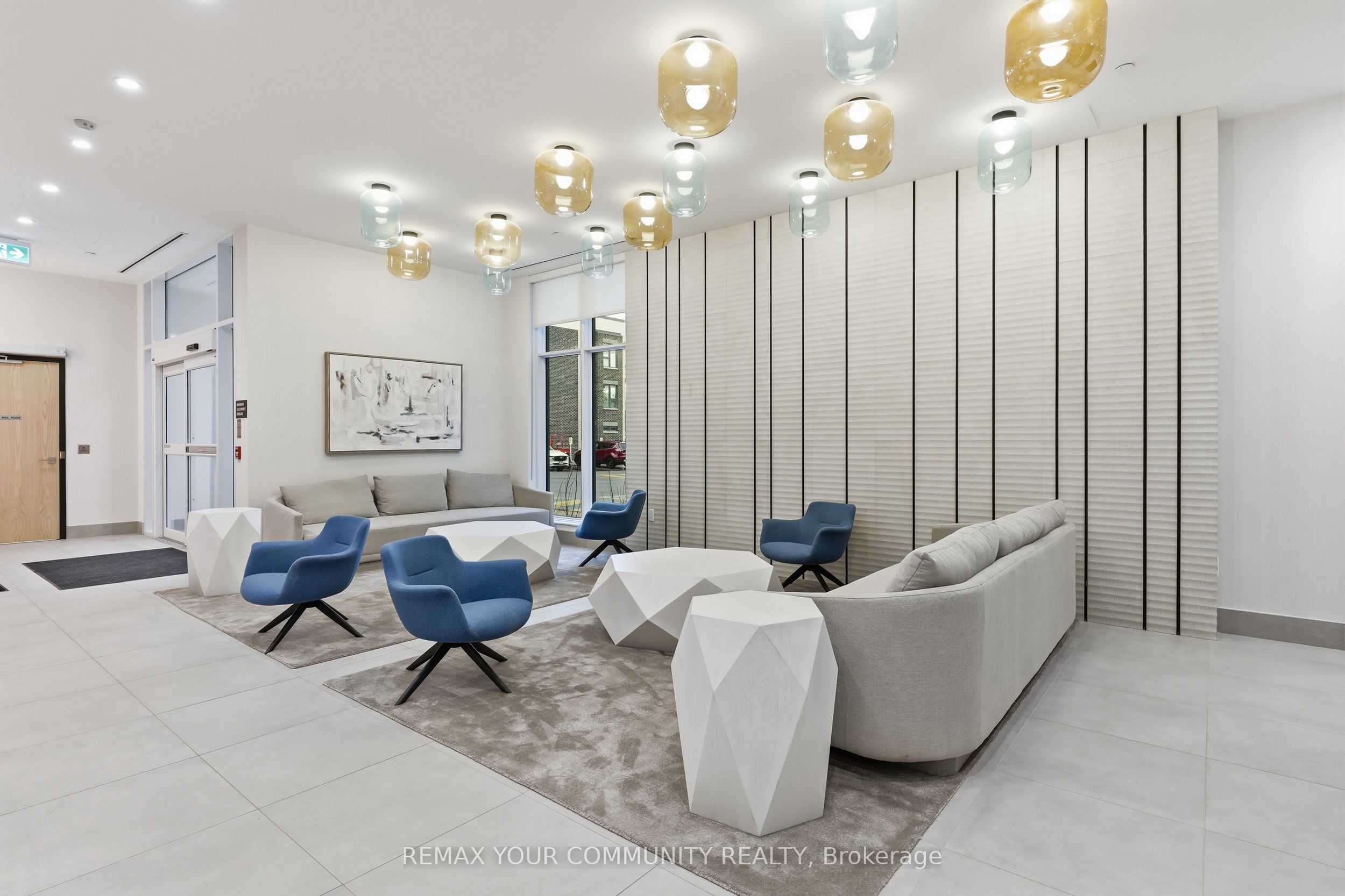 500 Plains Road E 521