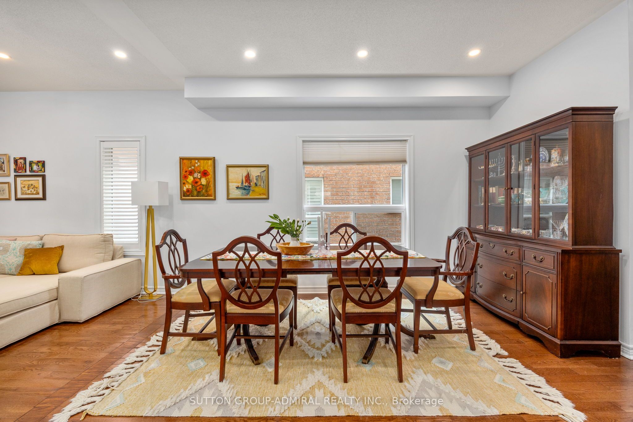 39 English Oak Drive
