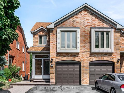 5453 PALMERSTON Crescent LOWER Mississauga ON L5M 5Z8
