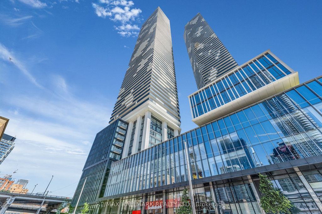 Photo of 55 Cooper Street #1905, Toronto, ON M5E 0G1 (MLS # C12589040)