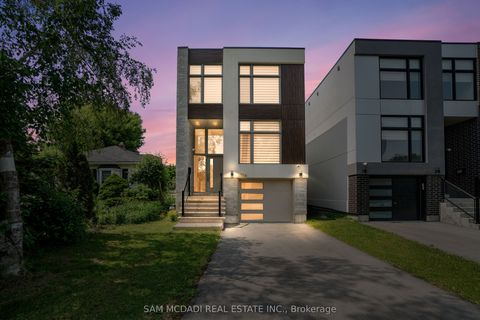 1036 Enola Avenue Mississauga ON L5G 4A9