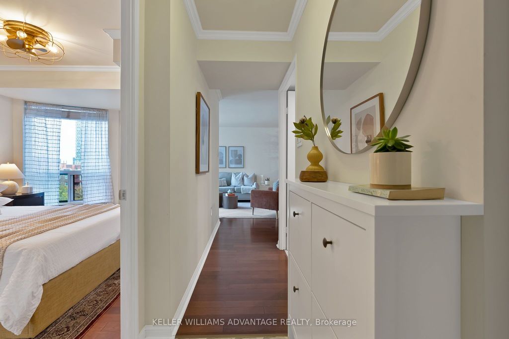 Photo of 109 Front Street E #807, Toronto, ON M5A 4P7 (MLS # C12533816)