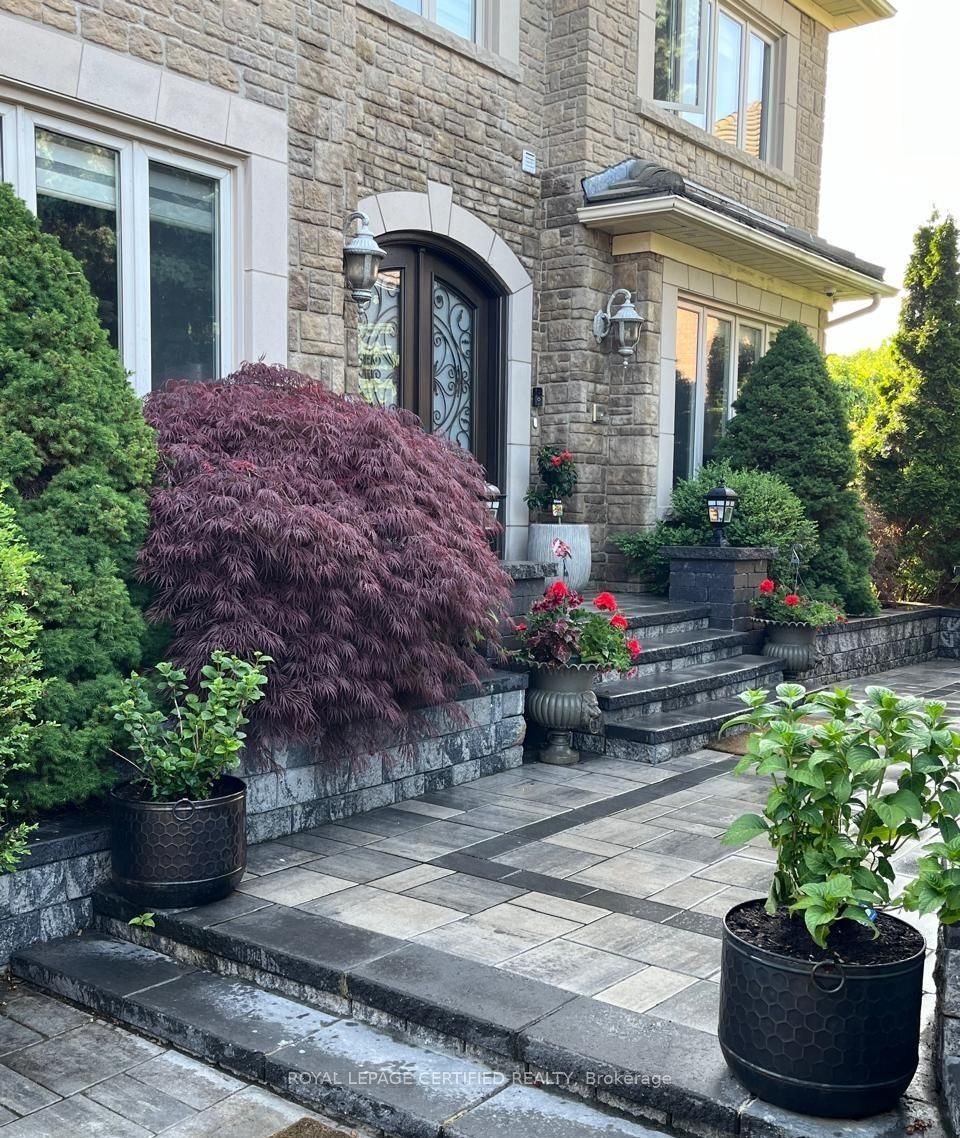 5128 Elderview Court