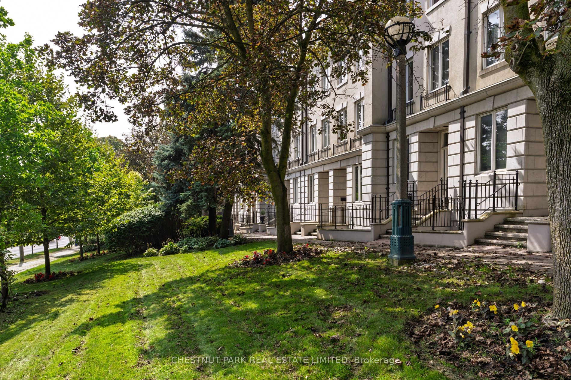 248 Spadina Road