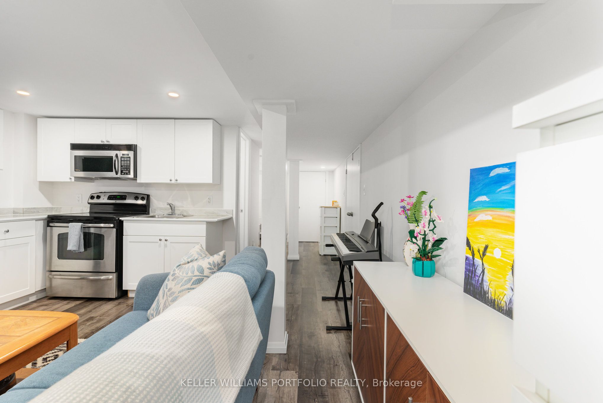 329 Runnymede Road Lower