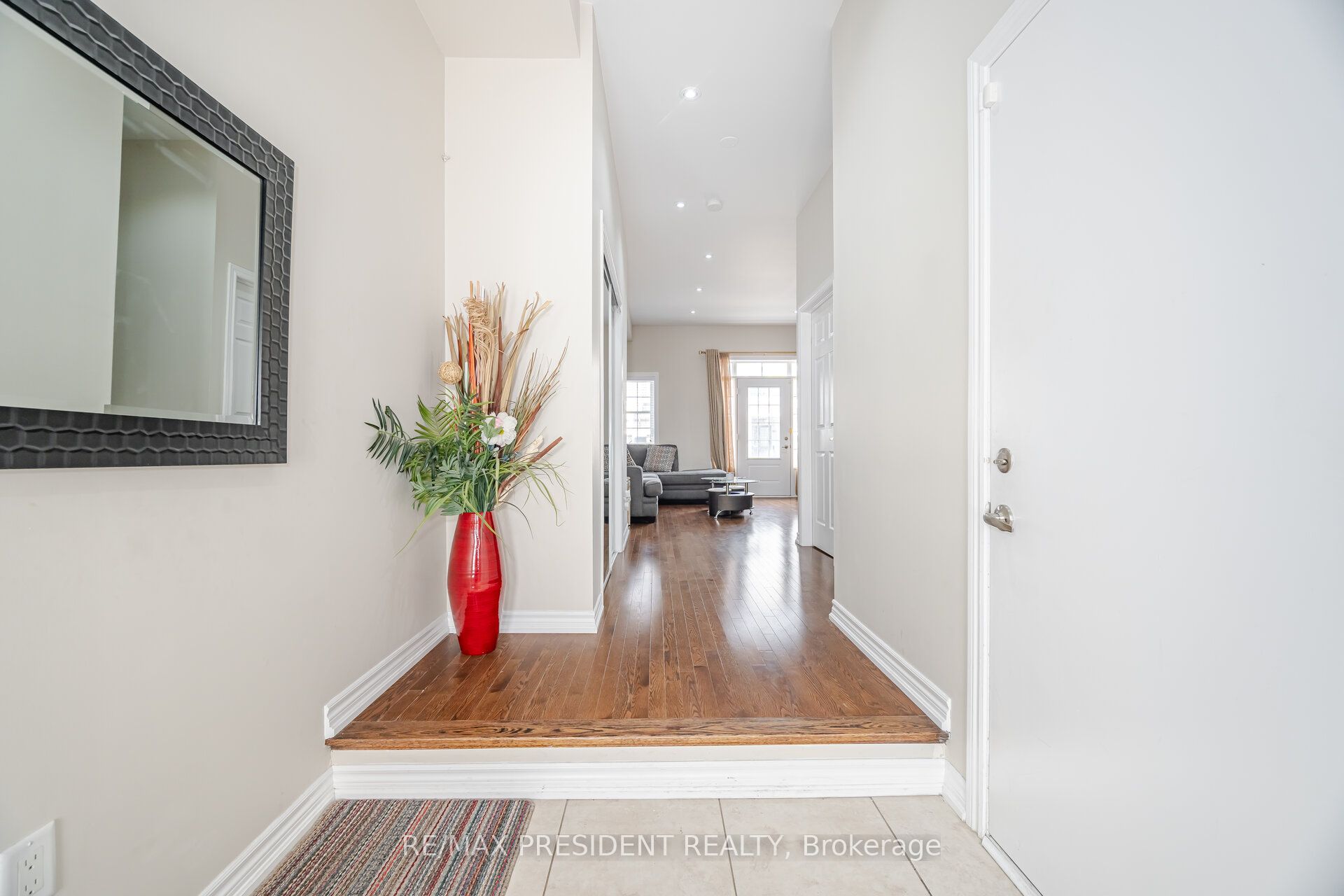 2530 Countryside Drive 5