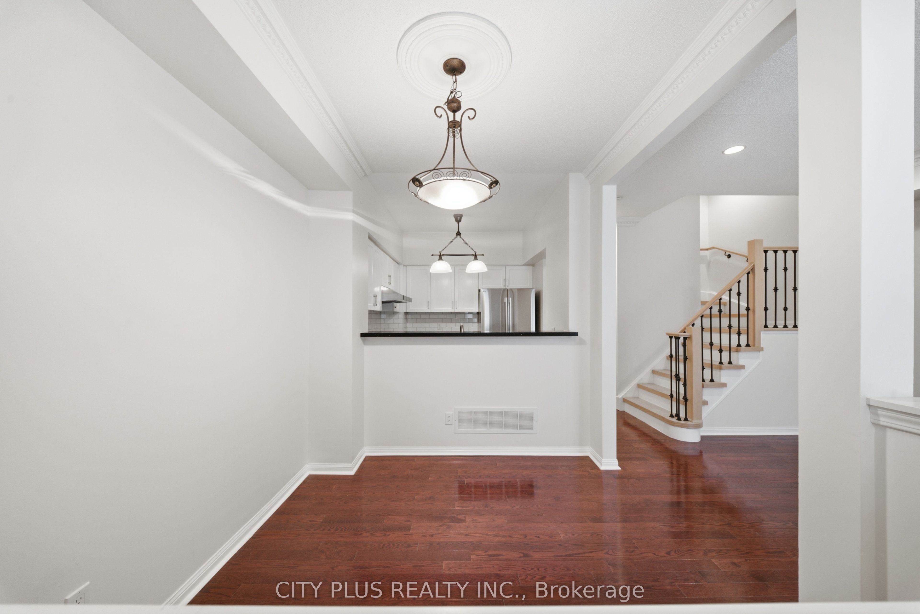 21 St. Moritz Way 3A