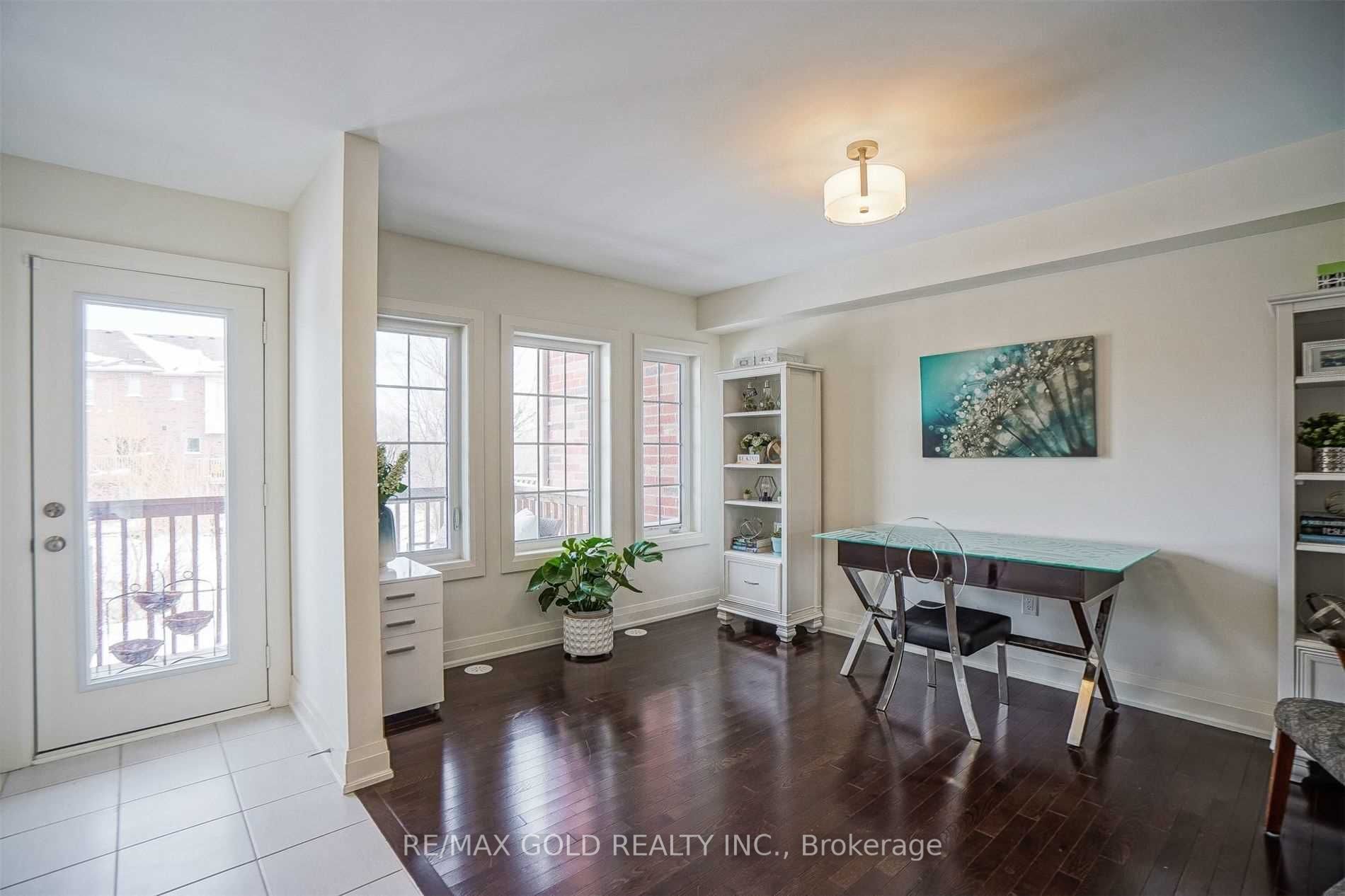 116 Aspen Hills Road