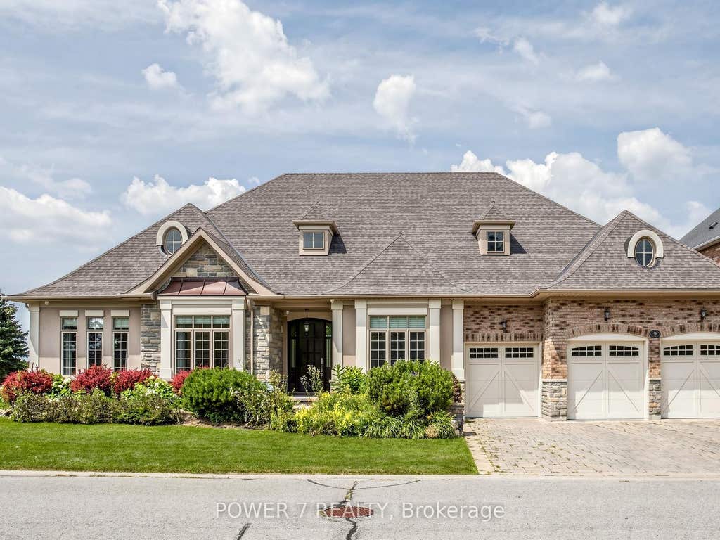 Photo of 9 Emerald Heights Drive, Whitchurch-Stouffville, ON L4A 0C8 (MLS # N13634594)