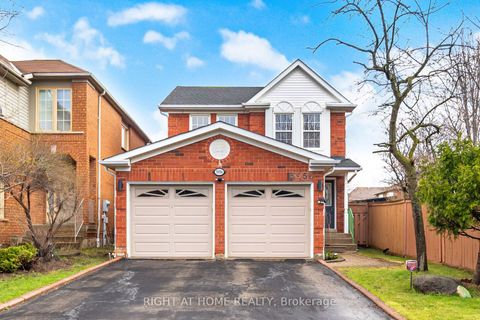 5956 Dalebrook Crescent Mississauga ON L5M 5S1