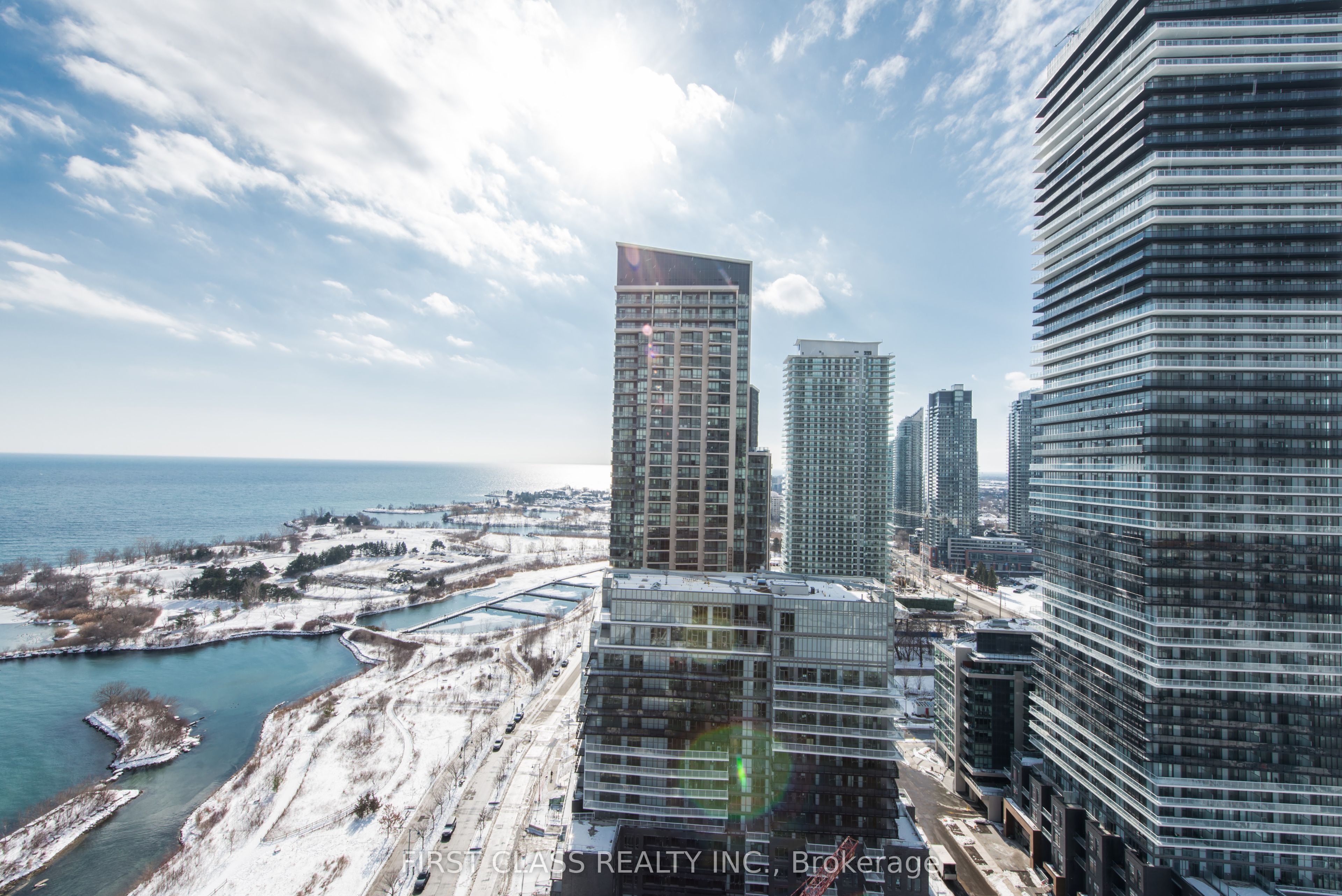 80 Marine Parade Drive 2504