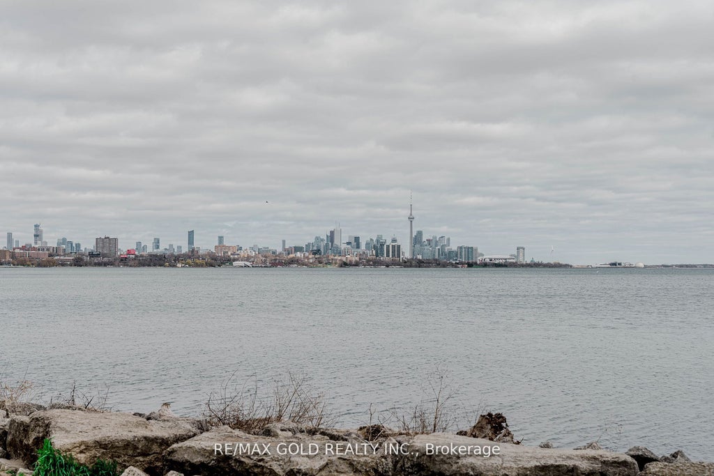 Photo of 56 Annie Craig Drive #2203, Toronto, ON M8V 0C8 (MLS # W13586736)