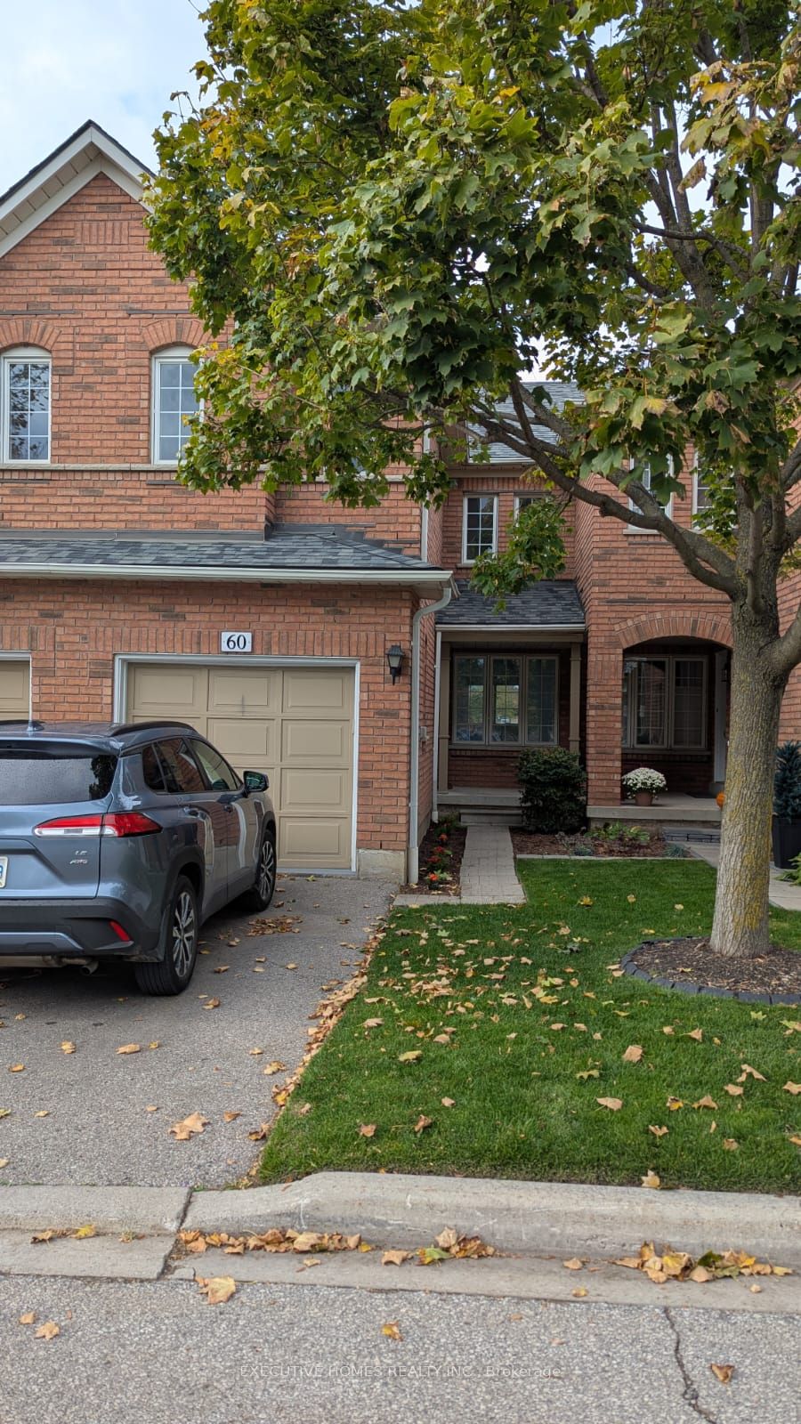 2665 Thomas Street 60