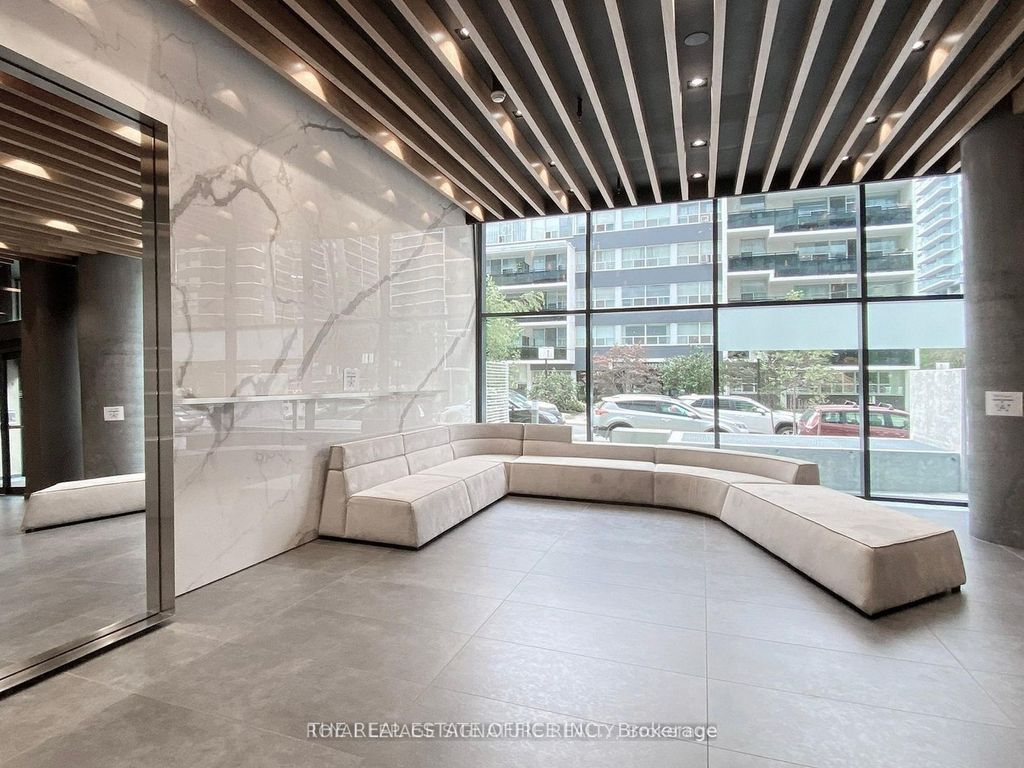 Photo of 161 Roehampton Avenue W #2113, Toronto, ON M4P 0C8 (MLS # C12650184)