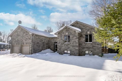 Photo of 122 Trout Lane, Tiny, ON L9M 0J1 (MLS # S12681118)