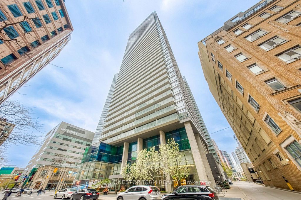 Photo of 38 Grenville Street #508, Toronto, ON M4Y 1A5 (MLS # C13146154)