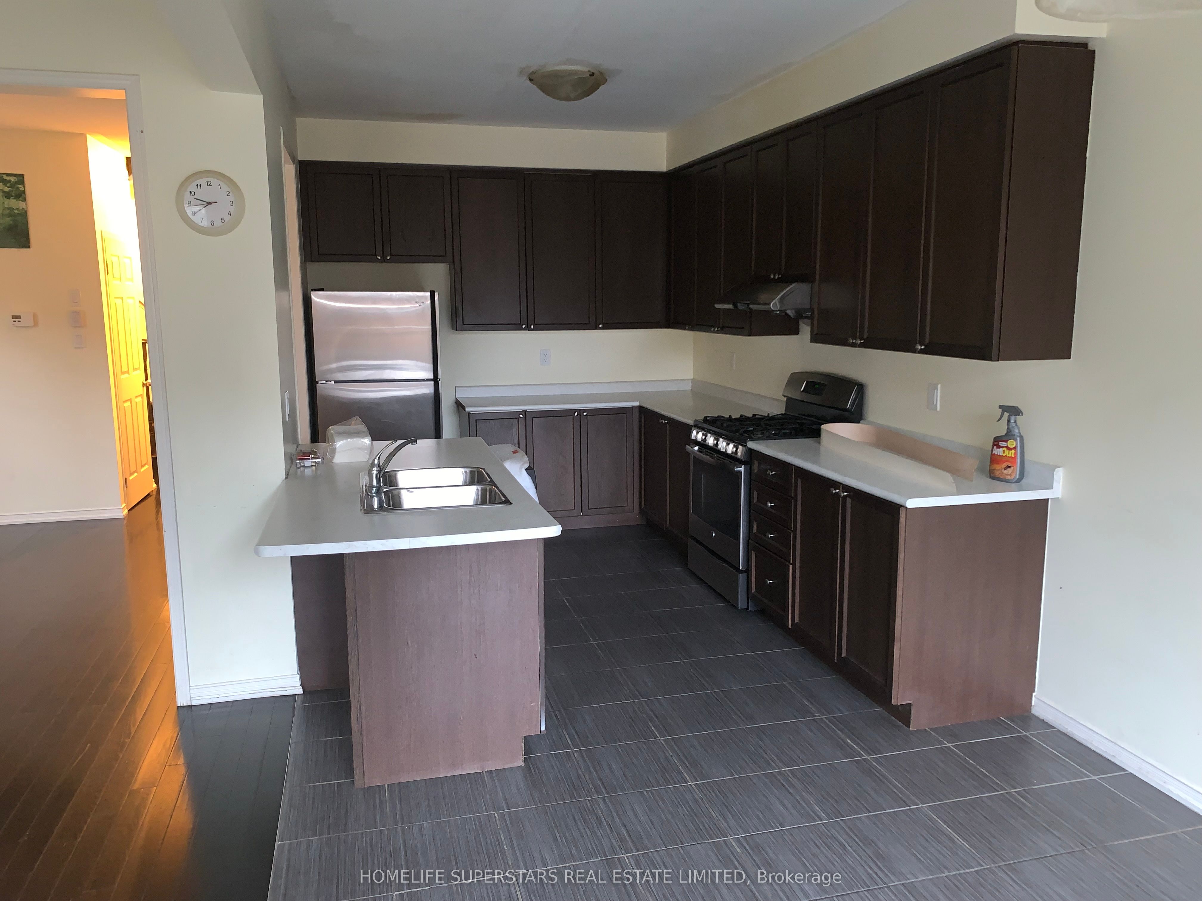 72 Loftsmoor Drive Upper