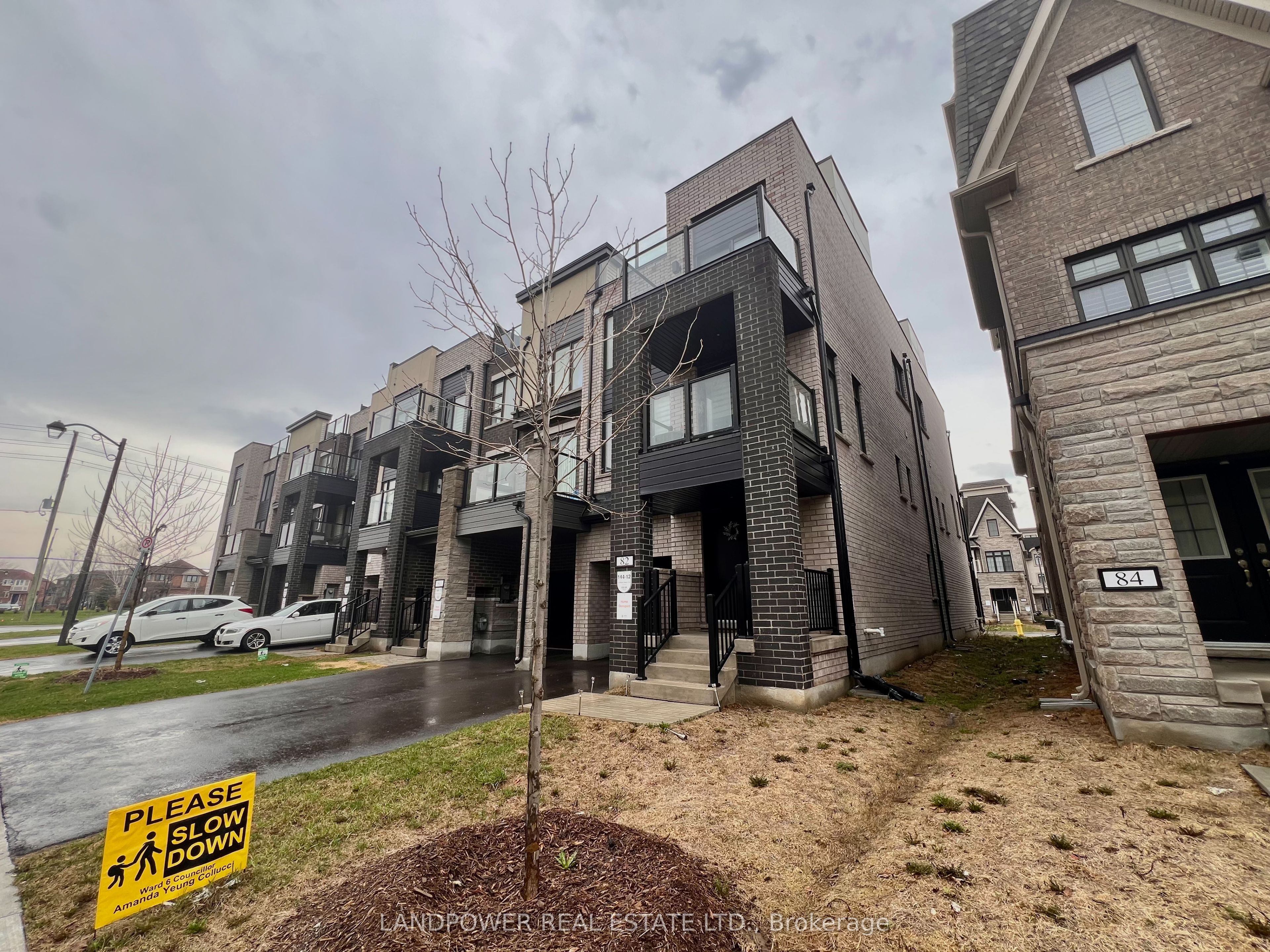 82 William Shearn Crescent