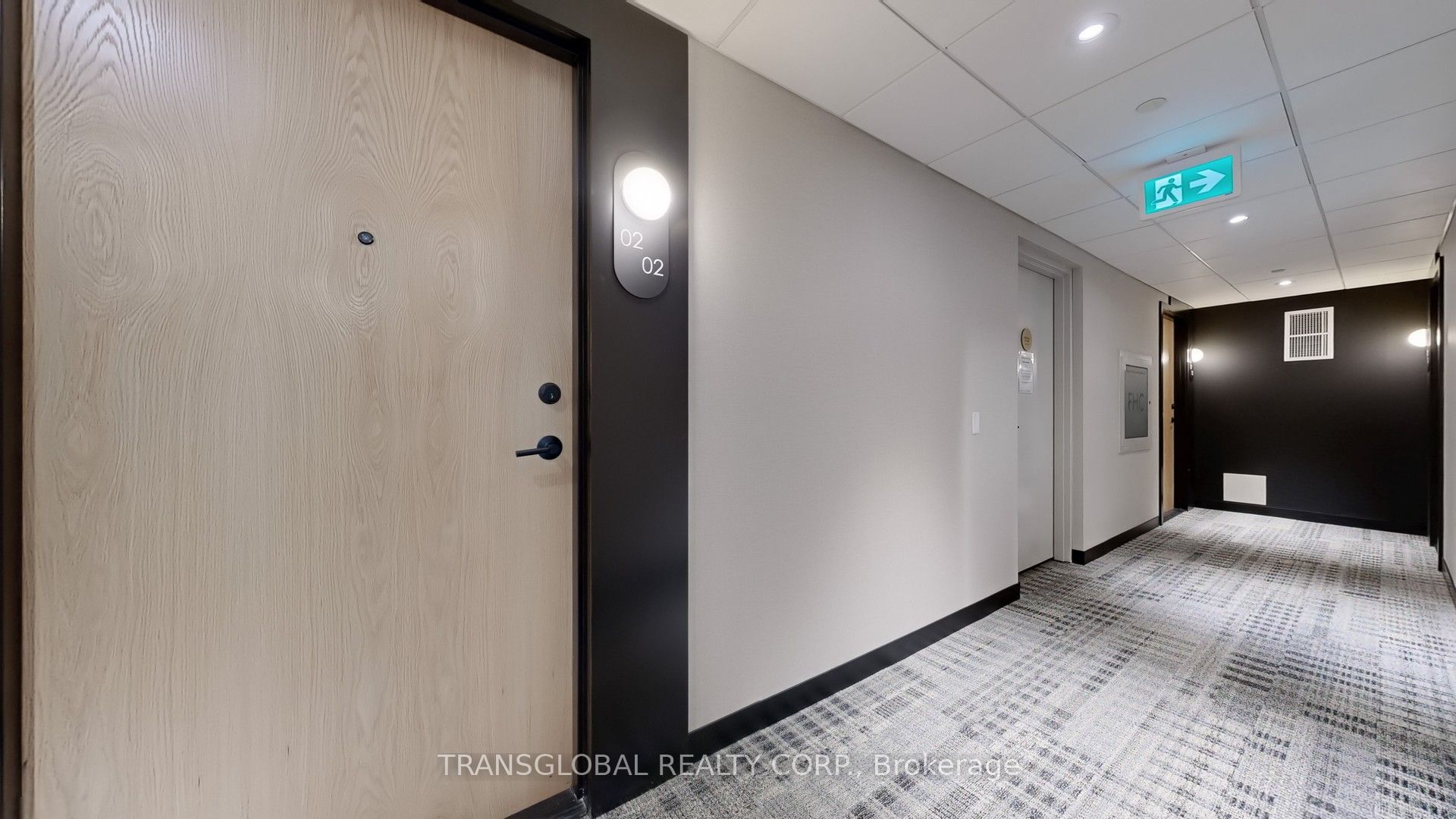 7950 Bathurst Street 202